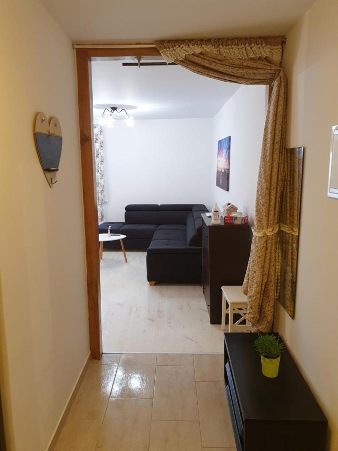 Apartment Old Town Umag Exteriör bild